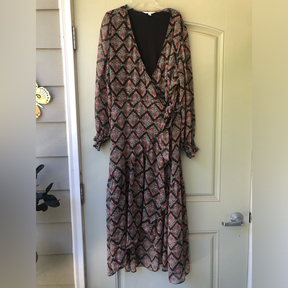 LC Lauren Conrad Geometric Floral Long Sleeve Dress